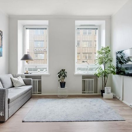 Wehost Bright And Central 1Br For Four Travellers Helsínquia Exterior foto